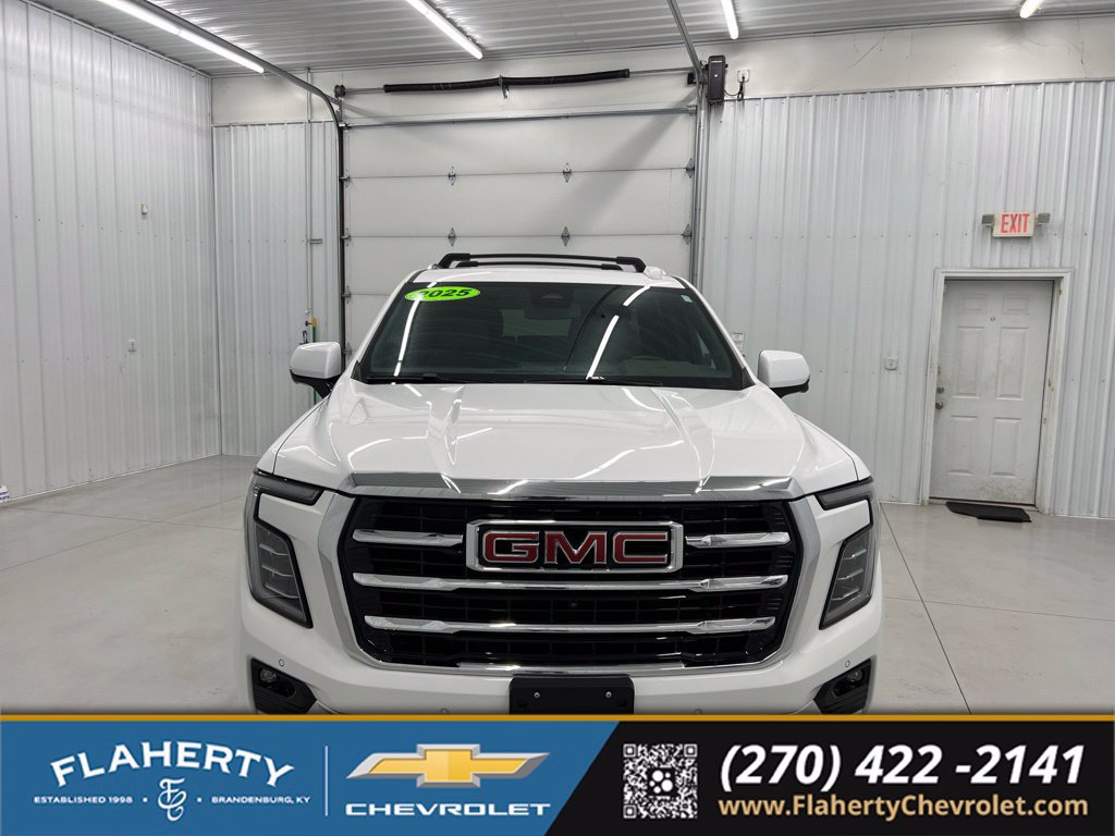 Used 2025 GMC Yukon XL Elevation AWD/4WD image 7