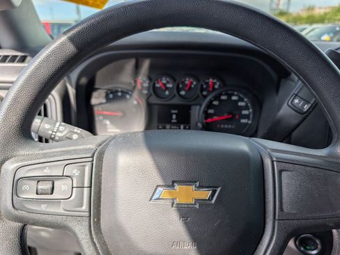 Used 2025 Chevrolet Silverado 2500 Custom w/ Custom Value Package AWD/4WD image 12