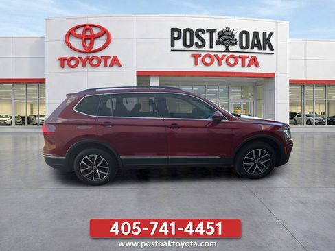 Used 2020 Volkswagen Tiguan SE FWD image 8