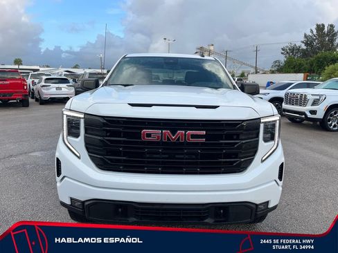 Used 2024 GMC Sierra 1500 Elevation AWD/4WD image 2