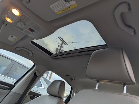 Used 2016 Volkswagen Passat 1.8T SE image 34