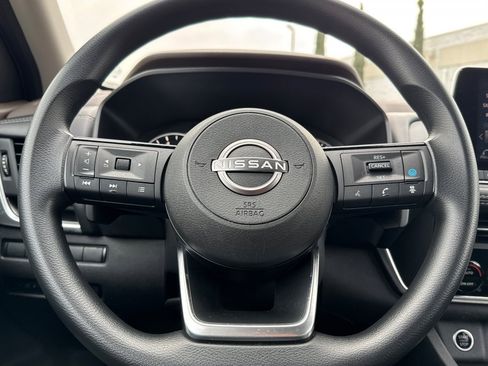 Certified 2023 Nissan Rogue SV image 26