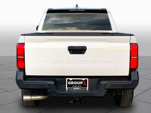 Used 2026 Toyota Tacoma SR RWD image 5