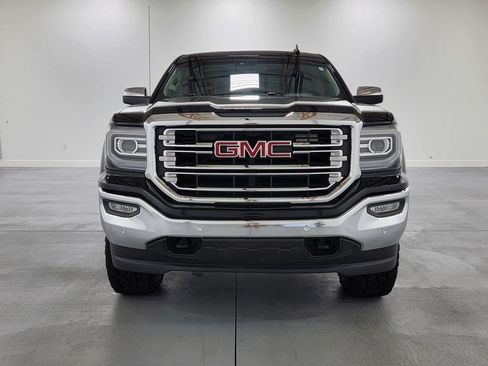 Used 2018 GMC Sierra 1500 SLT AWD/4WD image 3
