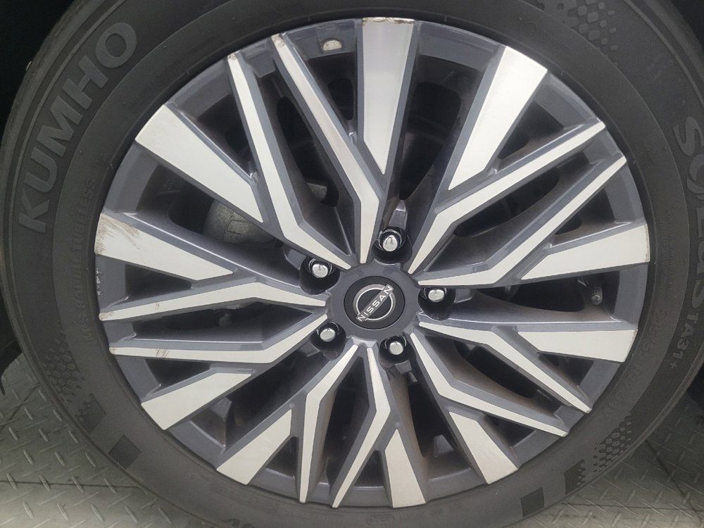 Used 2025 Nissan Altima 2.5 SV FWD image 31