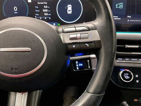 Used 2025 Hyundai Sonata Limited image 19