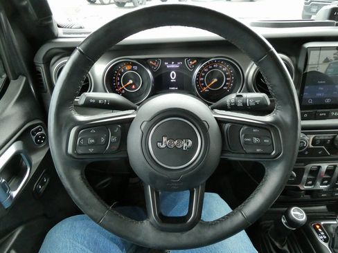 Used 2019 Jeep Wrangler Sport image 22