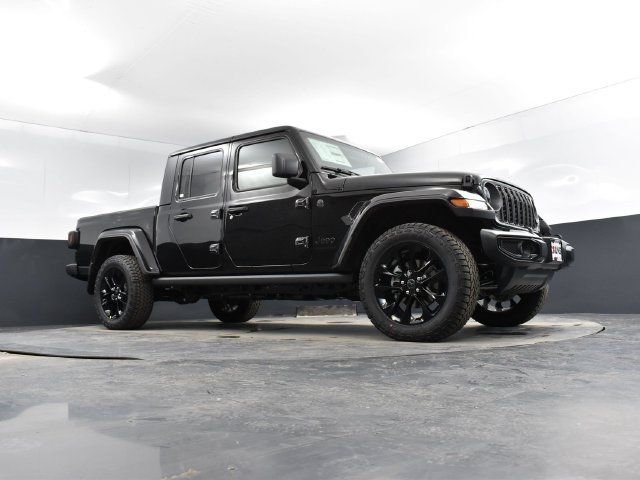 Used 2025 Jeep Gladiator Sport AWD/4WD image 46