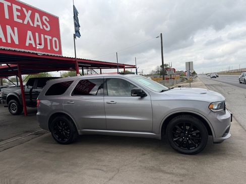Used 2017 Dodge Durango R/T w/ Technology Group image 25
