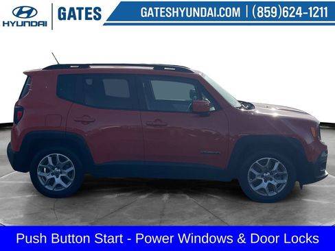 Used 2015 Jeep Renegade Latitude w/ Popular Equipment Group image 3