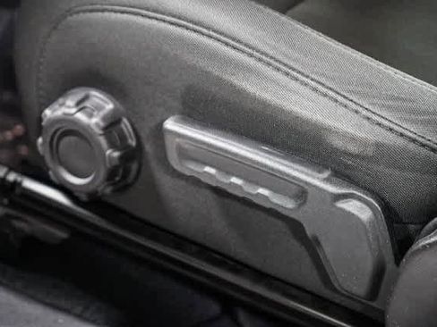 Used 2019 Jeep Wrangler Unlimited Sport image 18