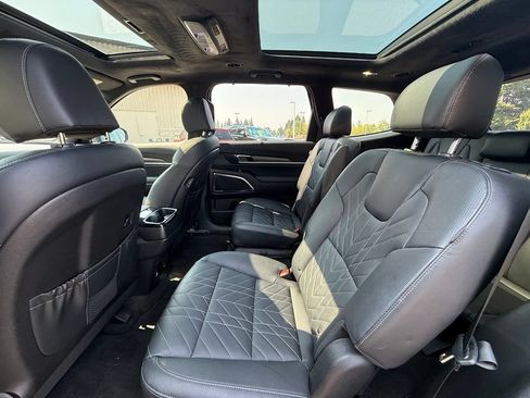 Used 2023 Kia Telluride SX Prestige X-Pro AWD/4WD image 6