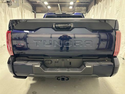 Used 2025 Toyota Tundra Platinum AWD/4WD image 6