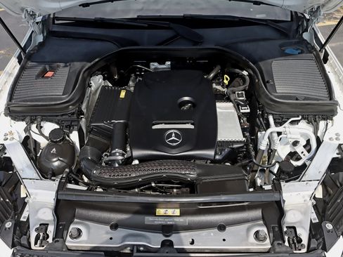 Used 2019 Mercedes-Benz GLC 300 4MATIC Coupe image 43