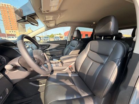 Certified 2024 Nissan Murano SV w/ SV Midnight Edition Package FWD image 13
