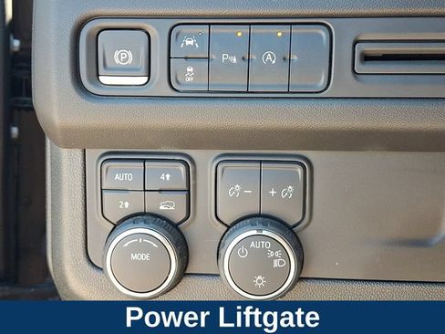 Used 2024 Chevrolet Tahoe RST AWD/4WD image 9