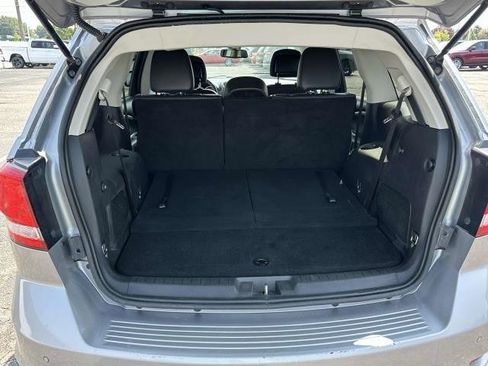 Used 2019 Dodge Journey GT w/ Driver Convenience Group image 12