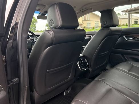 Used 2019 Cadillac XTS Luxury FWD image 15