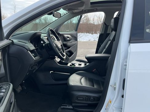 Used 2023 GMC Terrain Denali image 14