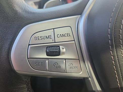 Used 2023 BMW X7 xDrive40i AWD/4WD image 36