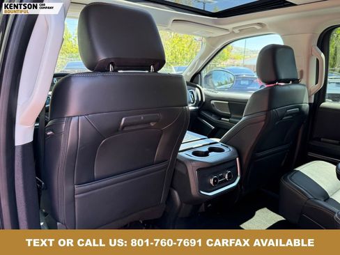 Used 2025 Ford Expedition Max Platinum AWD/4WD image 31