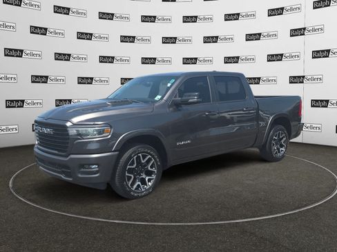 Used 2025 RAM 1500 Laramie w/ Sport Appearance Package AWD/4WD image 2