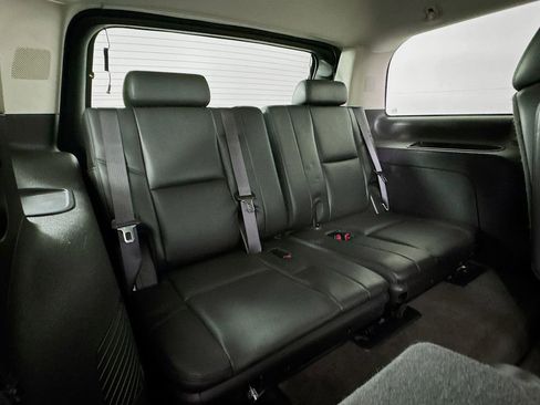 Used 2013 GMC Yukon Denali image 33