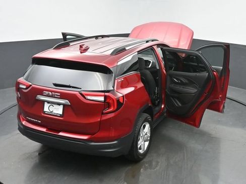Used 2022 GMC Terrain SLE w/ Driver Convenience Package FWD image 62