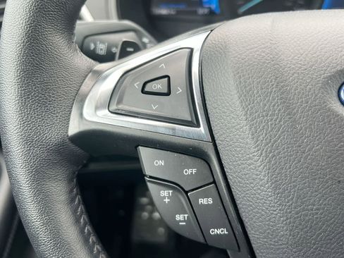 Certified 2024 Ford Edge SEL AWD/4WD image 23