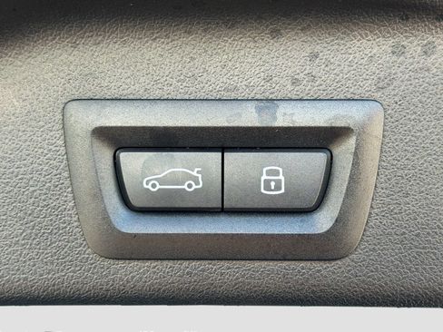 Certified 2025 BMW X5 xDrive40i image 14