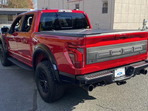 Certified 2024 Ford F150 Raptor image 25