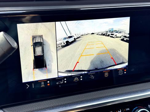 Used 2024 GMC Sierra 3500 Denali w/ Denali Reserve Package image 33