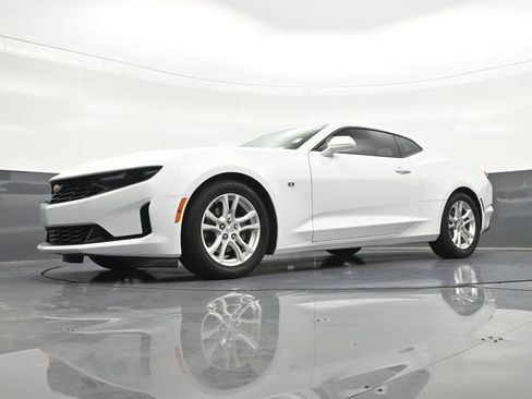 Used 2023 Chevrolet Camaro LS RWD image 23