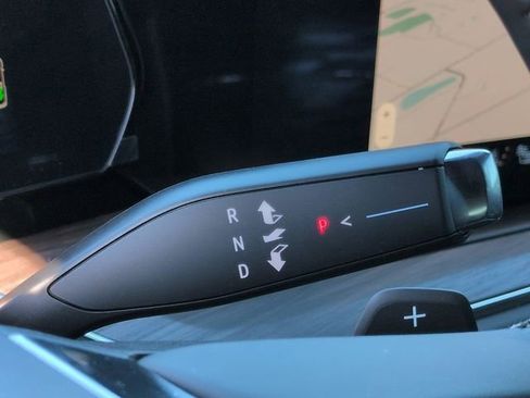 New 2026 Chevrolet Suburban Premier image 14