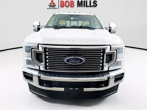 Used 2022 Ford F350 Lariat w/ Lariat Ultimate Package image 2