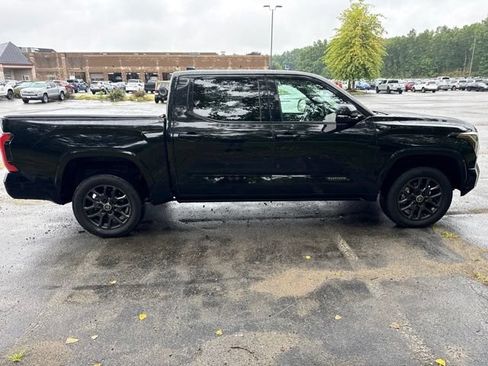 Used 2024 Toyota Tundra Platinum AWD/4WD image 8