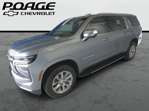 New 2026 Chevrolet Suburban Premier w/ Sun And Tow Package AWD/4WD image 1