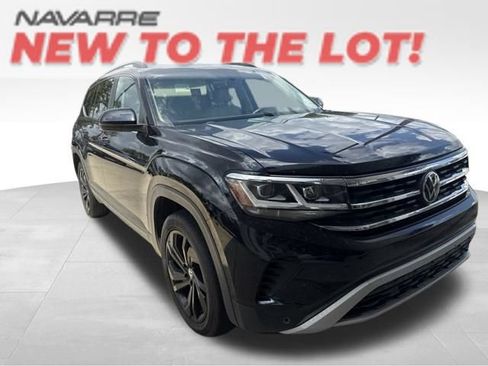 Used 2022 Volkswagen Atlas SE FWD image 1