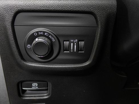 New 2026 Jeep Grand Cherokee L 4WD image 37