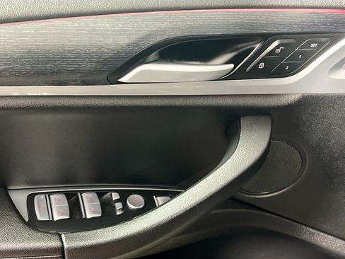 Used 2024 BMW X3 xDrive30i w/ Convenience Package image 16