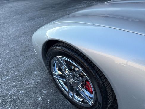 Used 2003 Chevrolet Corvette Z06 w/ Memory Package, 3 Drivers image 28