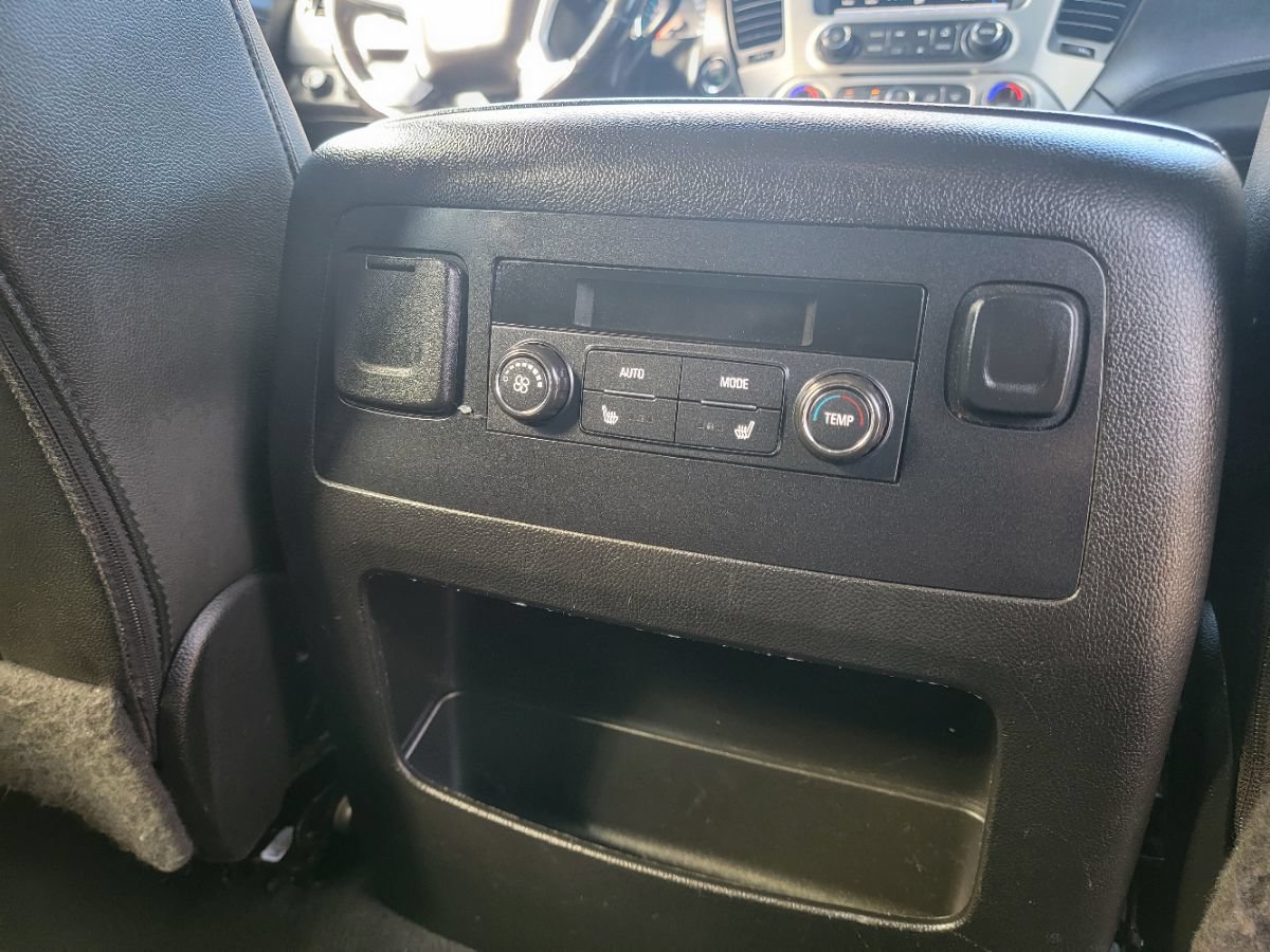 Used 2019 GMC Yukon XL SLT AWD/4WD image 28