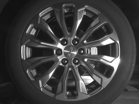 Used 2022 GMC Yukon Denali image 11