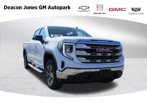 New 2026 GMC Sierra 1500 SLE image 1