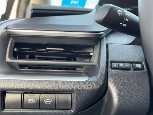 Used 2024 Toyota Prius LE image 29