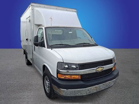 New 2024 Chevrolet Express 3500 w/ Power Convenience Package RWD image 3