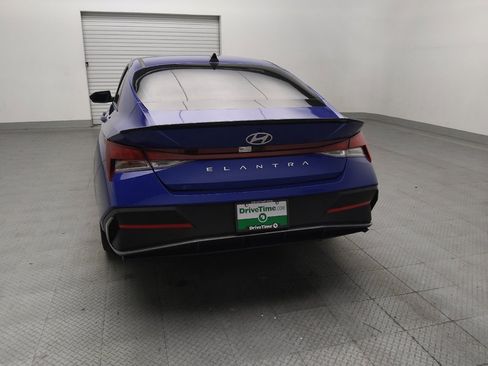 Used 2025 Hyundai Elantra Sport FWD image 6