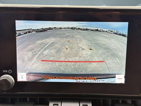 Used 2025 Toyota RAV4 XLE Premium image 28