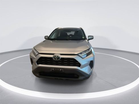 Used 2023 Toyota RAV4 XLE w/ Convenience Package AWD/4WD image 3