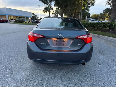 Used 2017 Toyota Corolla LE FWD image 4
